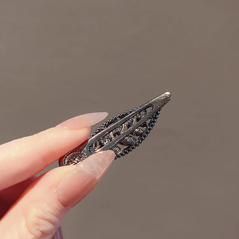 Exquisite Hollow Leaf Rhinestone Hairpin High-end Women's Side Clip Metal Duckbill Clip Simple Korean Style Hair Accessories