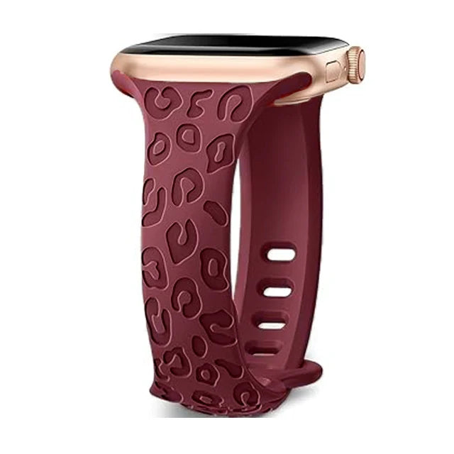 Slim Strap For Apple Watch Band 40mm 41mm 42mm 38mm 46 44mm 45mm Engraved Silicone bracelet Correa Series 11 10 8 7 6 9 5 4 3 SE