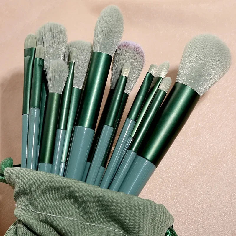13/33pcs Professional Makeup Brush Set with Accessories for Combination Skin- Featuring Soft Brushes，Suitable for Beginners
