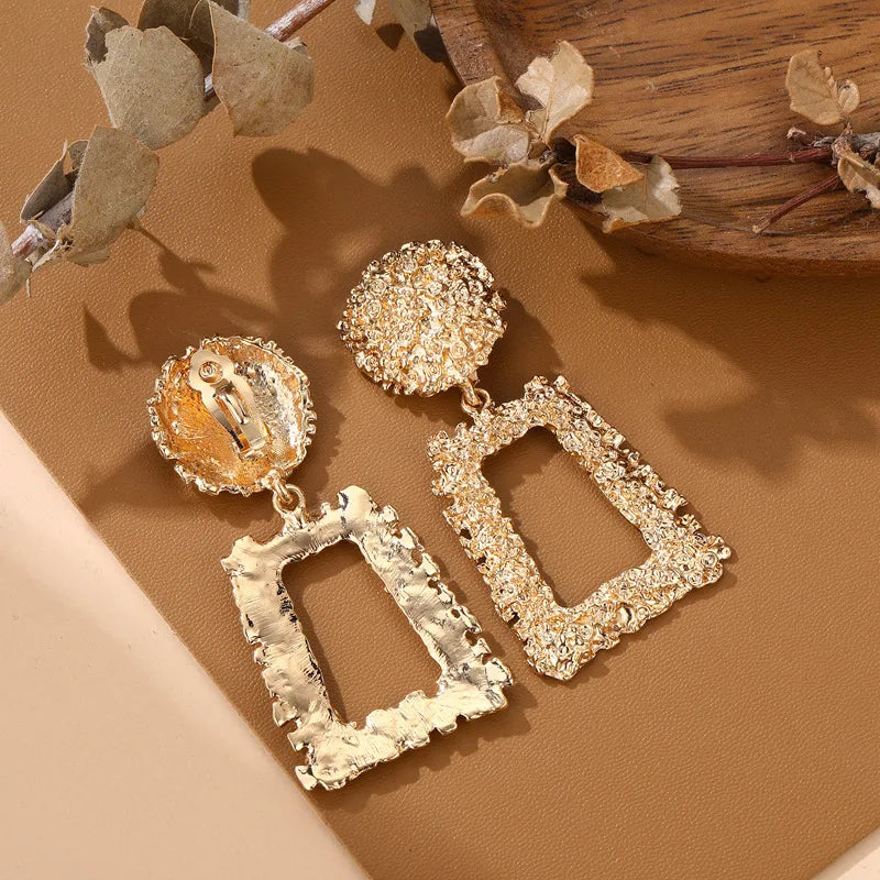 Elegant and exaggerated matte geometric earrings with creative relief trapezoidal long pendants for Westerners