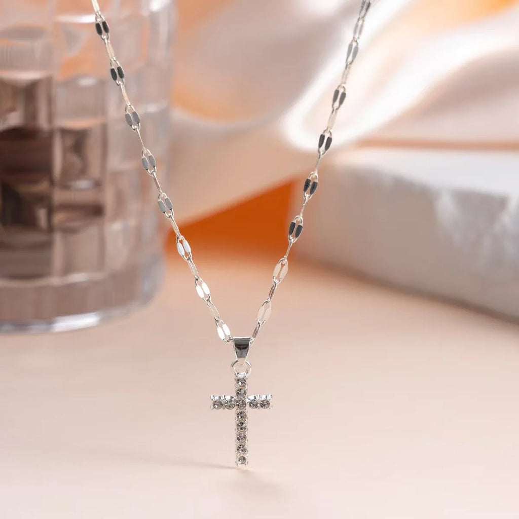 Fashion Crystal Cross Pendant Chain Choker Necklace Women's Trendy Retro Charm Jewelry Wholesale