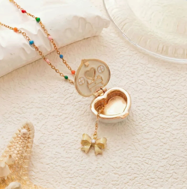 Fairy Tale Gingerbread House Necklace Open and Close Pendant Necklace Women Girls Enamel House Girl Necklace Jewelry Accessory