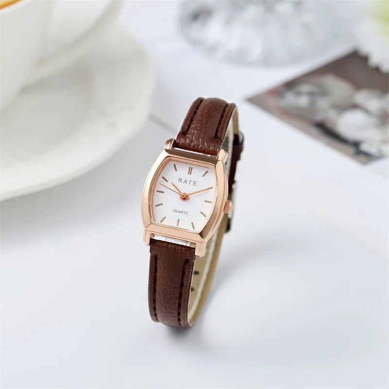 Elegant Women's Watch Minimalist Leather Strap Quartz Wristwatch Casual Dress Watches