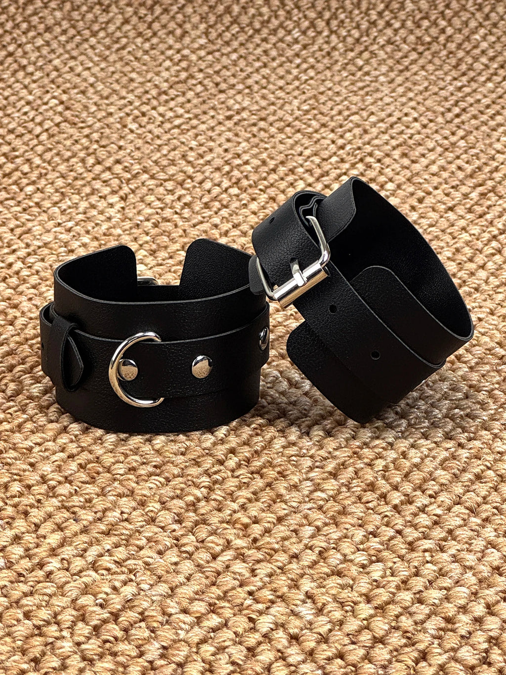 Women's Sexy Fashion PU Leather Gothic Y2K Harness Belt Leg Belt Punk Adjustable Vintage Thigh Strap for Daily Travel Wear