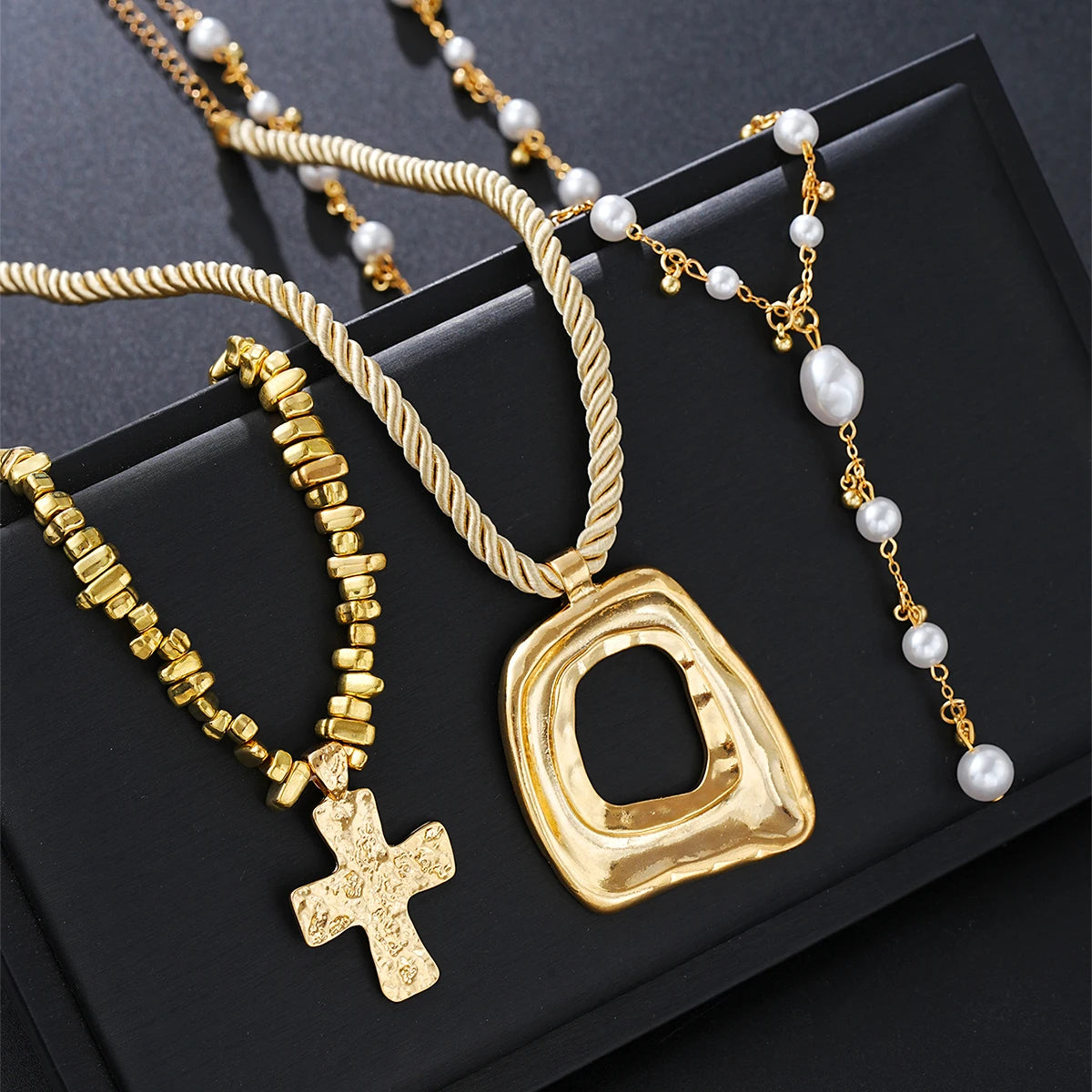 3pcs Exaggerated Irregular Cross Pendant Necklace Set For Women European and American Vintage Pearl Beads Necklace Party Jewelry