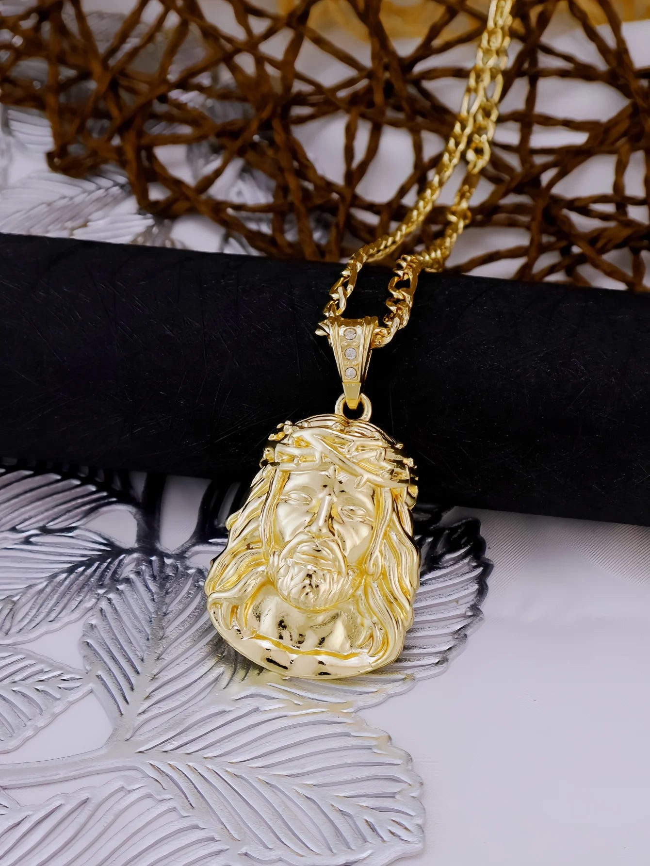 6 Sizes Hip Hop Punk Style God Jesus Head Deluxe Gold Plated Pendant Collar Necklace Figaro Chain Men Women Jewelry