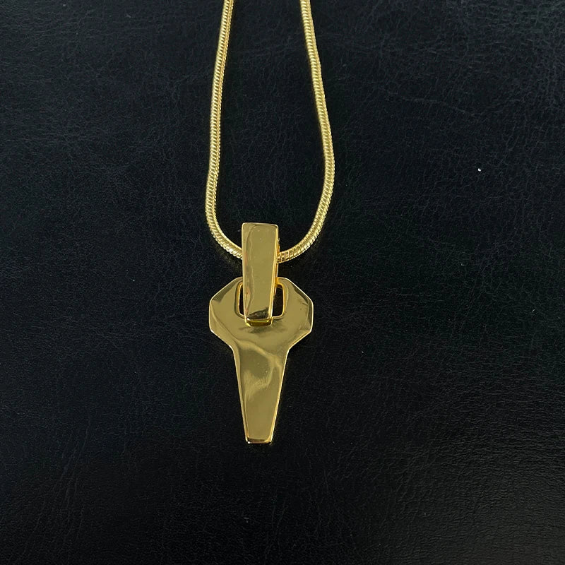 Cosplay David Martinez Necklace Metal Fashion Necklaces Unisex Pendant Jewelry Accessories Xmas Gifts Prop