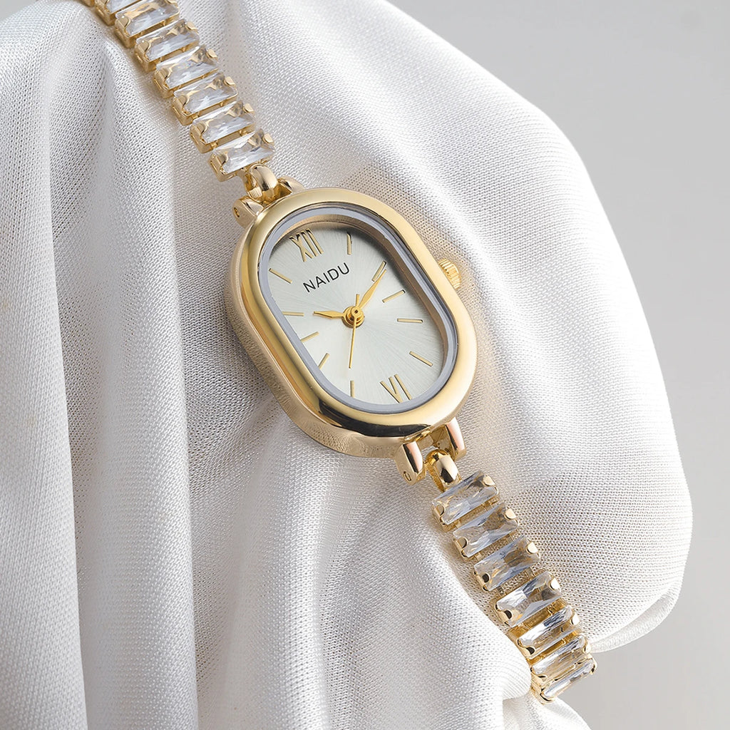 Women's Artistic and Versatile Fashion Quartz Movement Watch
