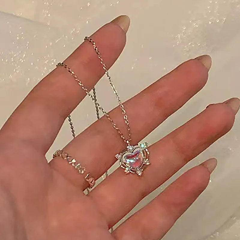 Y2K Crystal Butterfly Pendant Necklace Women Light Luxury Egirl Punk Heart Grunge Clavicle Chain Fashion Jewelry Party Gift 2023