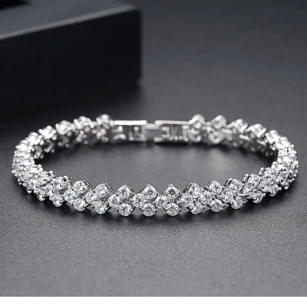 Water Drill Heart Encrusted Roman Bracelet Minority Design Sense Ins Simple Crystal Zircon Wedding Bracelet