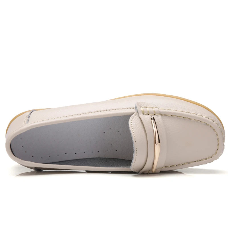 2025 New Genuine Leather Shoes Woman Slip On Women Flats Moccasins Women's Loafers Spring Autumn Mother Shoe Big Size 35-44