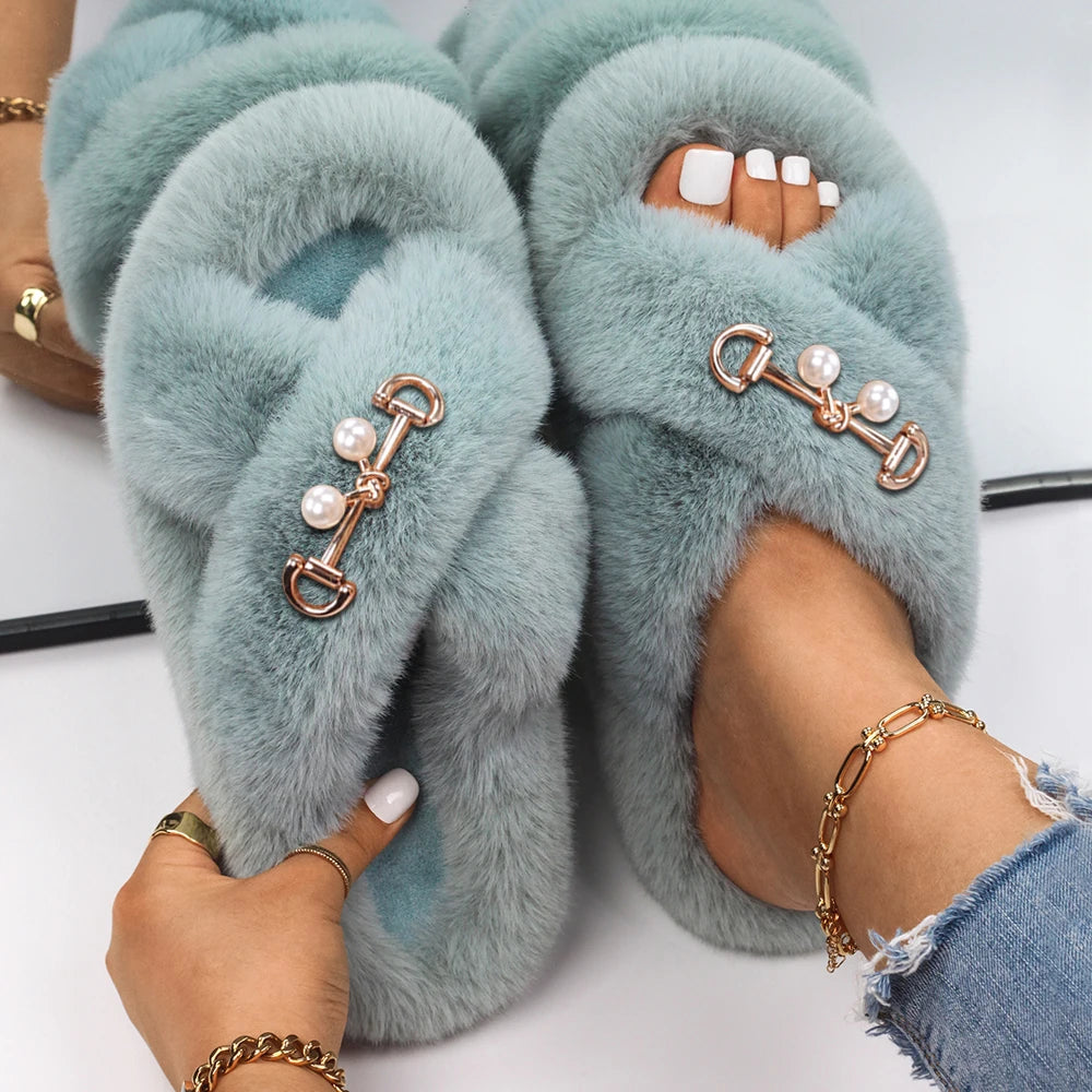 Women Furry Fur Slippers Soft Faux Fur Slides Ladies Plush House Slippers Cross Strap Open Toe Flat Sandals Fluffy Warm Shoes