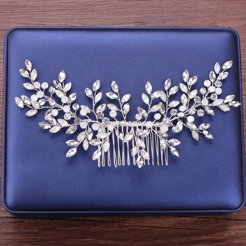 Wedding Crystal Pearls Hair Combs Handmade Hair Jewelry Bridal Headpiece Girls Headdress Women Hairpins Elegant Women Tiara