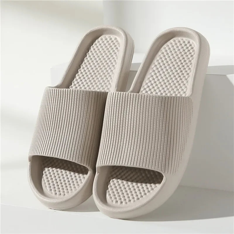 2024 Summer Slippers Flip Flops Women Indoor Home Mute Shoes EVA Soft-soled Shoes Cloud Slides Couple Non-slip Casual Sandals