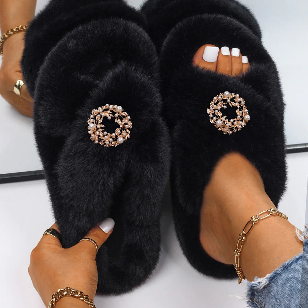 Women Furry Fur Slippers Soft Faux Fur Slides Ladies Plush House Slippers Cross Strap Open Toe Flat Sandals Fluffy Warm Shoes