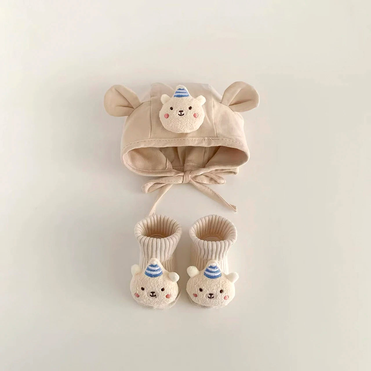 2PCS/Set Cartoon Baby Hat Socks Cute Animal Doll Boy Girl Winter Knitted Pullover Hats Woolen Warm Newborn Short Socks Beanies