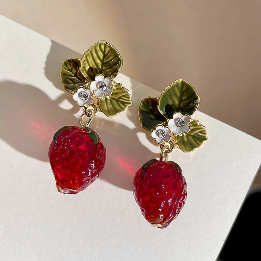 Amazon's new cross-border cute oil drop strawberry imitation pearl tassel earrings with personalized strawberry earrings
