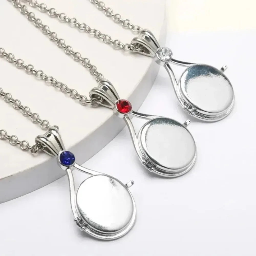 H2O Shell Women's Jewelry Gift Cosplay Props Decoration Fashionable H2O Mermaid Openable and Closable Pendant Necklace Creative