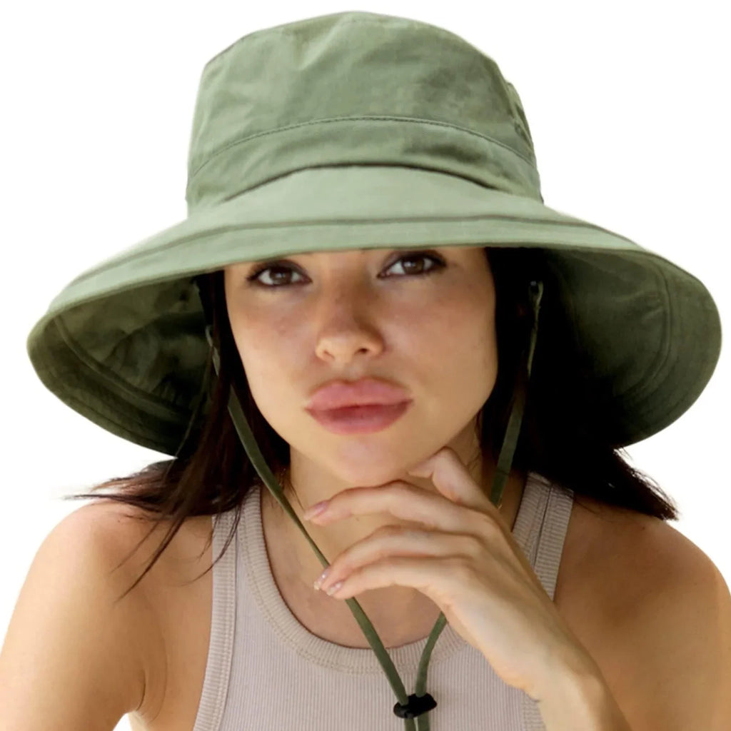 Sun Cap - Breathable foldable design with adjustable straps for beach gardening and outdoor activities.