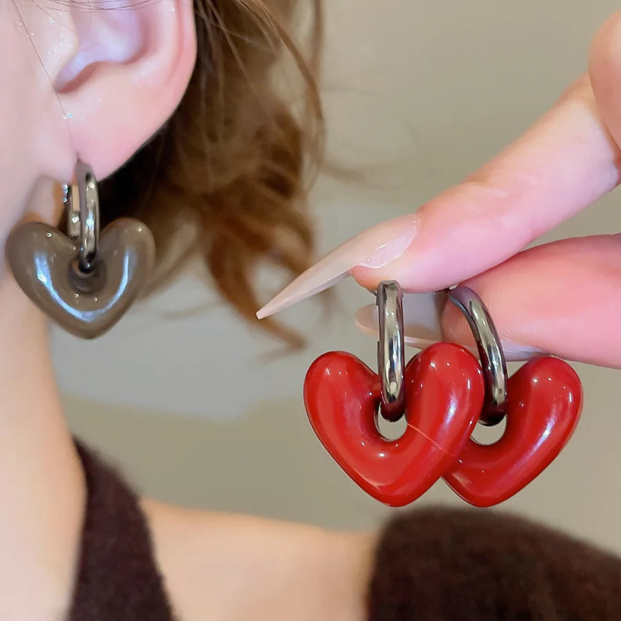 Vintage Personality Dripping Hoop Earrings Heart-shaped Pendant Earrings for Women Party Trendy Charm Jewelry Accessories Gift K