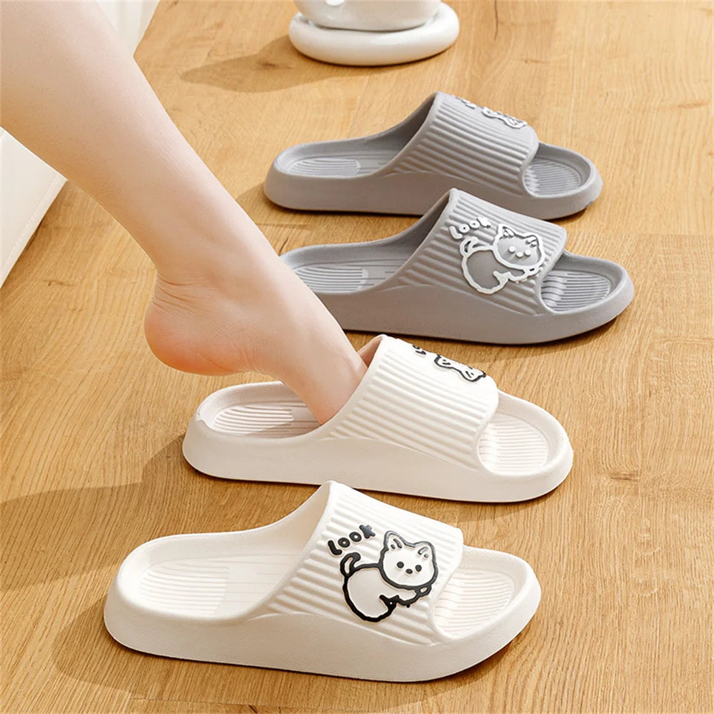 Summer Slippers Women Men Thick Sole Cartoon Beach Slides Bathroom Anti Slip Soft Home Sandals Ultra Light Shoes Couples Slipper