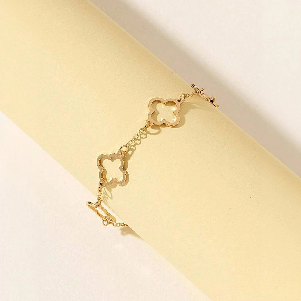 1pc Lucky Luxury Fashion Flower Decor Bracelet For Women For Daily Decoration Gifts for Friends Mom Gifts Party Favors Jewelry