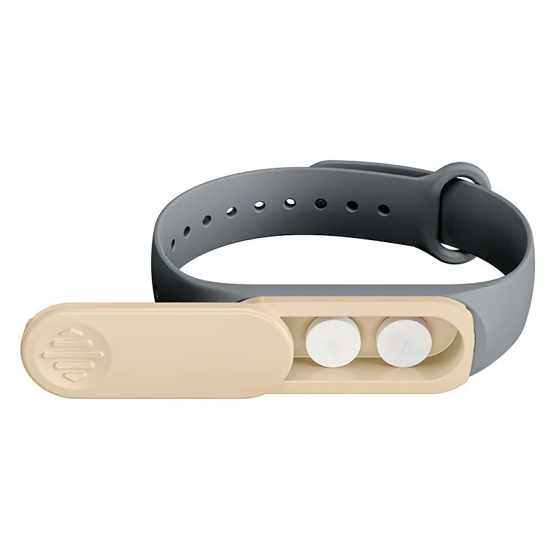 Wristband Pill Case Ultra-portable 360° Rotating with Buckle Travel Outdoor Daily Medication Container for Emergency Drug