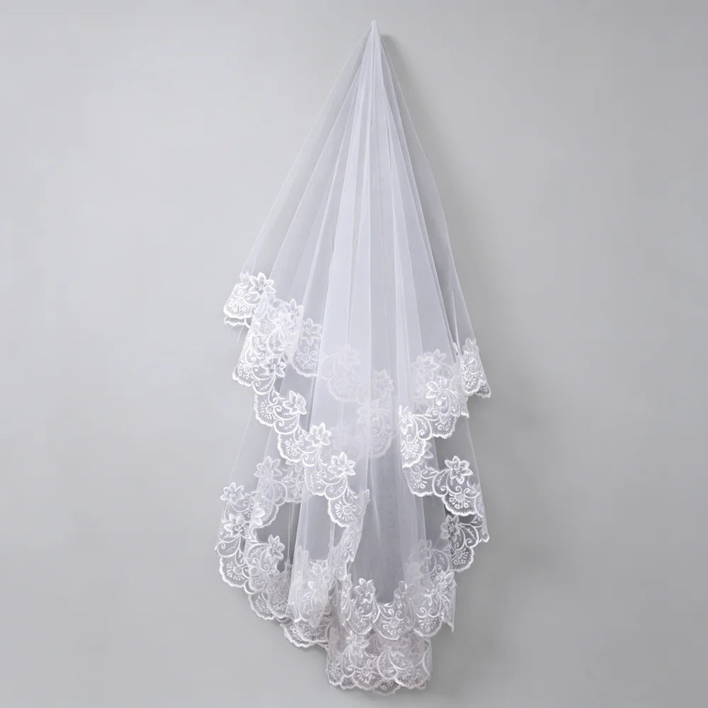 Long White Wedding Veil Elegant Floral Lace Edge Bridal Veils White Wedding Veil Bridal Hair Accessory for Bride Wedding Party