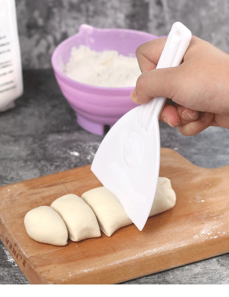 Cake Knife Plastic Scraper Butter Dough Cutter DIY Baking Kitchen Tools Soft-Scratch Boards Chocolate Shovel Tri-Angle