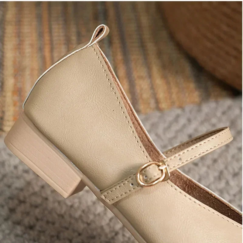 Woman Spring Casual Square Toe Low Soft Soled Lolita Flats Ballerina Red Female Elegant French Retro Buckle Mary Janes