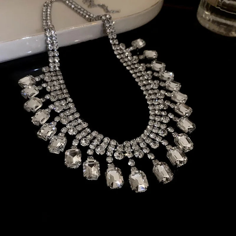 Luxury Rhinestone Crystal Chokers Necklaces For Women Multilayer Imitation Pearl Chain Necklace For Party Wedding Jewelry K-