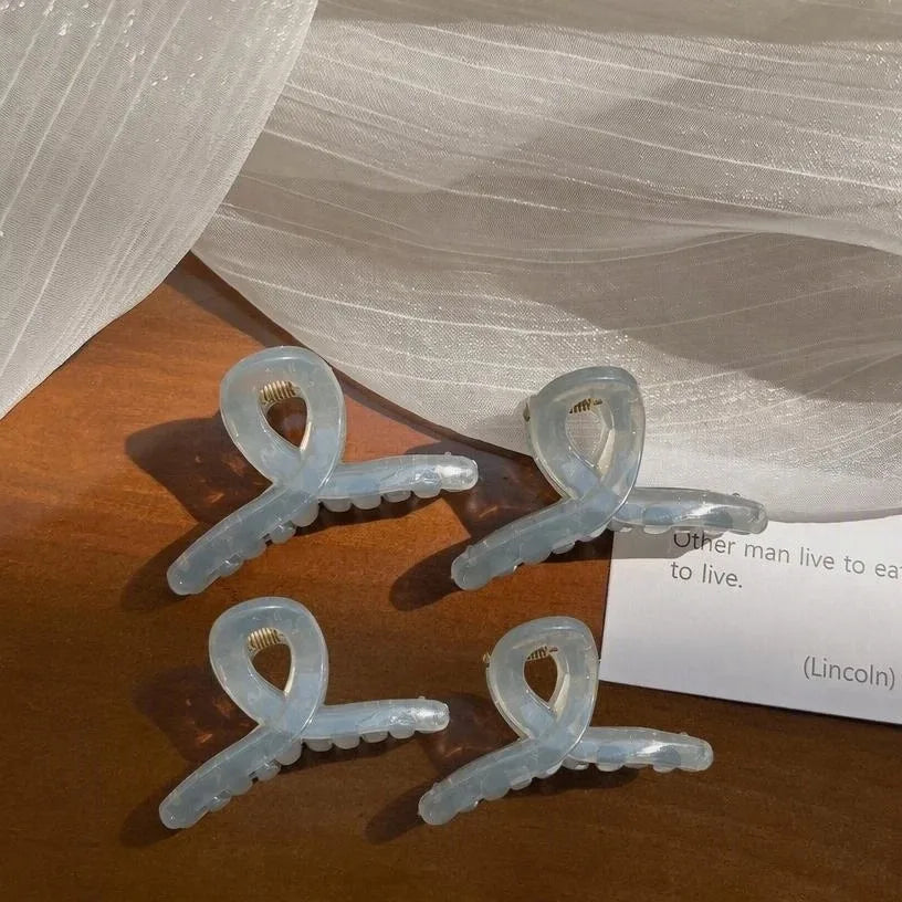 4pcs Mini Cute Claw Clip Small Girl Hair Claw Semi Transparent Bangs Side Clip Small Shark Clip Women's Hair Accessory