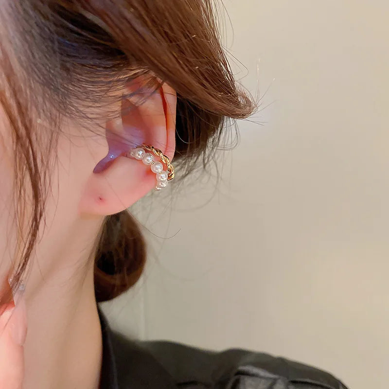 Elegant Imitation Pearl Ear Clip Fashion Twist Metal Geometric Earrings For Women Party Wedding Exquisite Ear Jewelry Gifts E