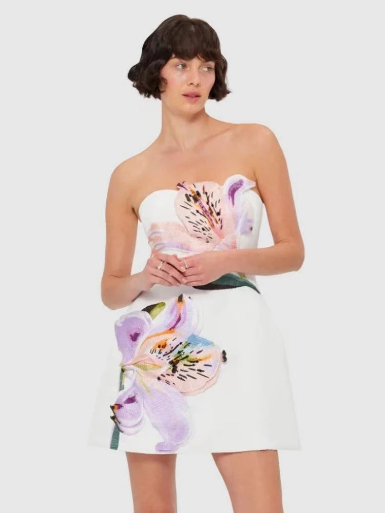 Sexy Strapless Embroidered Floral Mini Dress Women White Sleeveless Backless Flowers A-line Dresses Evening Party Cocktail Gowns