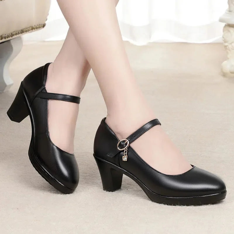 Women Fashion Black Pu Leather Office Square Heel Pumps Lady Casual Sweet Light Weight Comfort Spring Summer Heel Shoes H1173