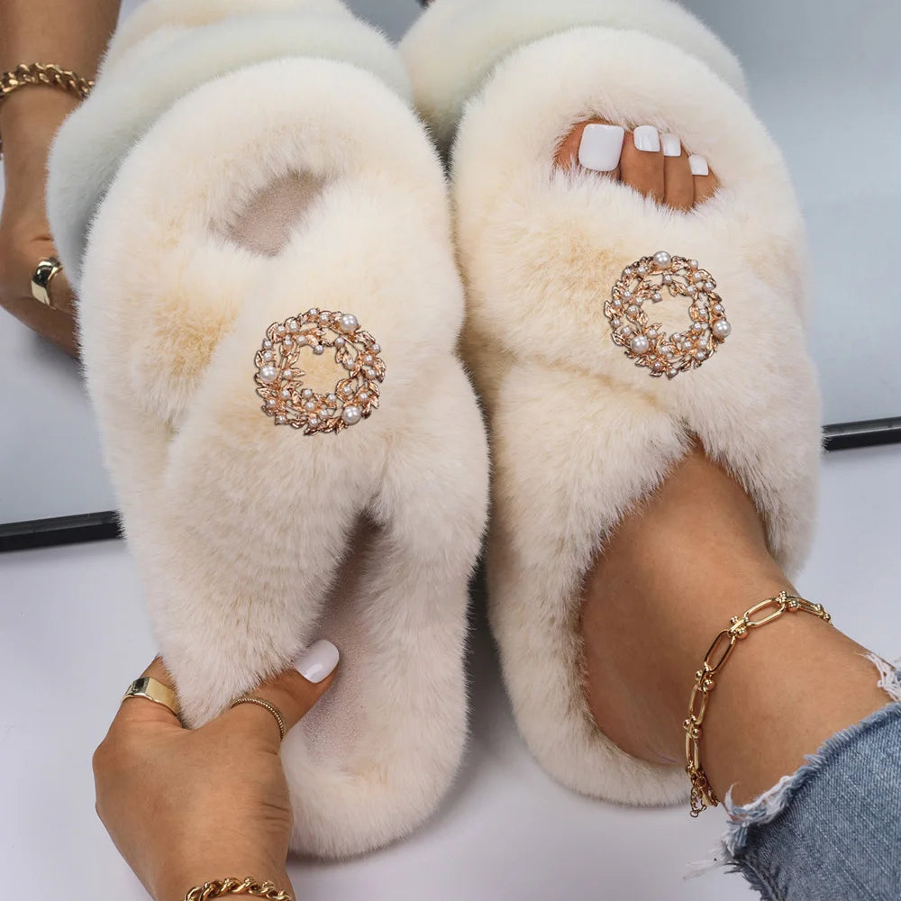Women Furry Fur Slippers Soft Faux Fur Slides Ladies Plush House Slippers Cross Strap Open Toe Flat Sandals Fluffy Warm Shoes