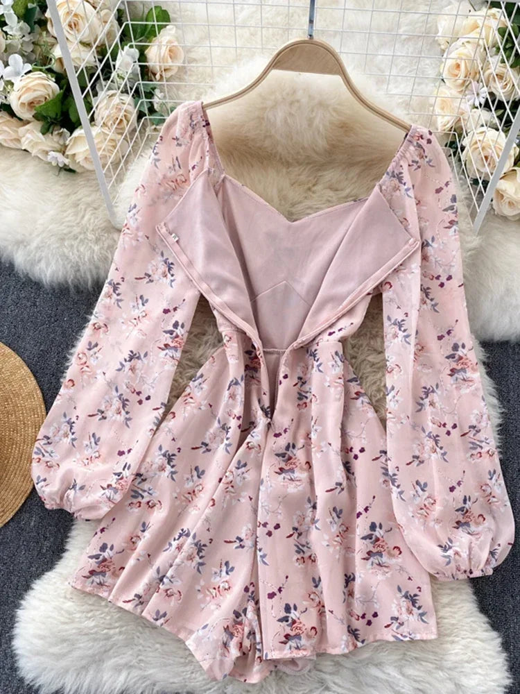 Korean New Spring Summer Women's Jumpsuit Dress V-neck Puff Sleeves Sweet Folds Slim Slimming Floral Wide-leg Shorts UK770