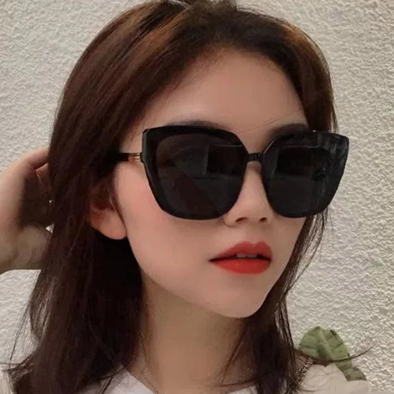 Square-framed Big Face European And American Trend Sunglasses Female Retro New Net Red With The Same Glasses Sunglasses 1180