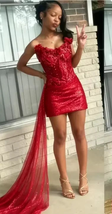 Sexy Gold Birthday Prom Dresses Sequin Crystal 2026 Cocktail Homecoming Dress Shinny Birthday Party Gowns Customized
