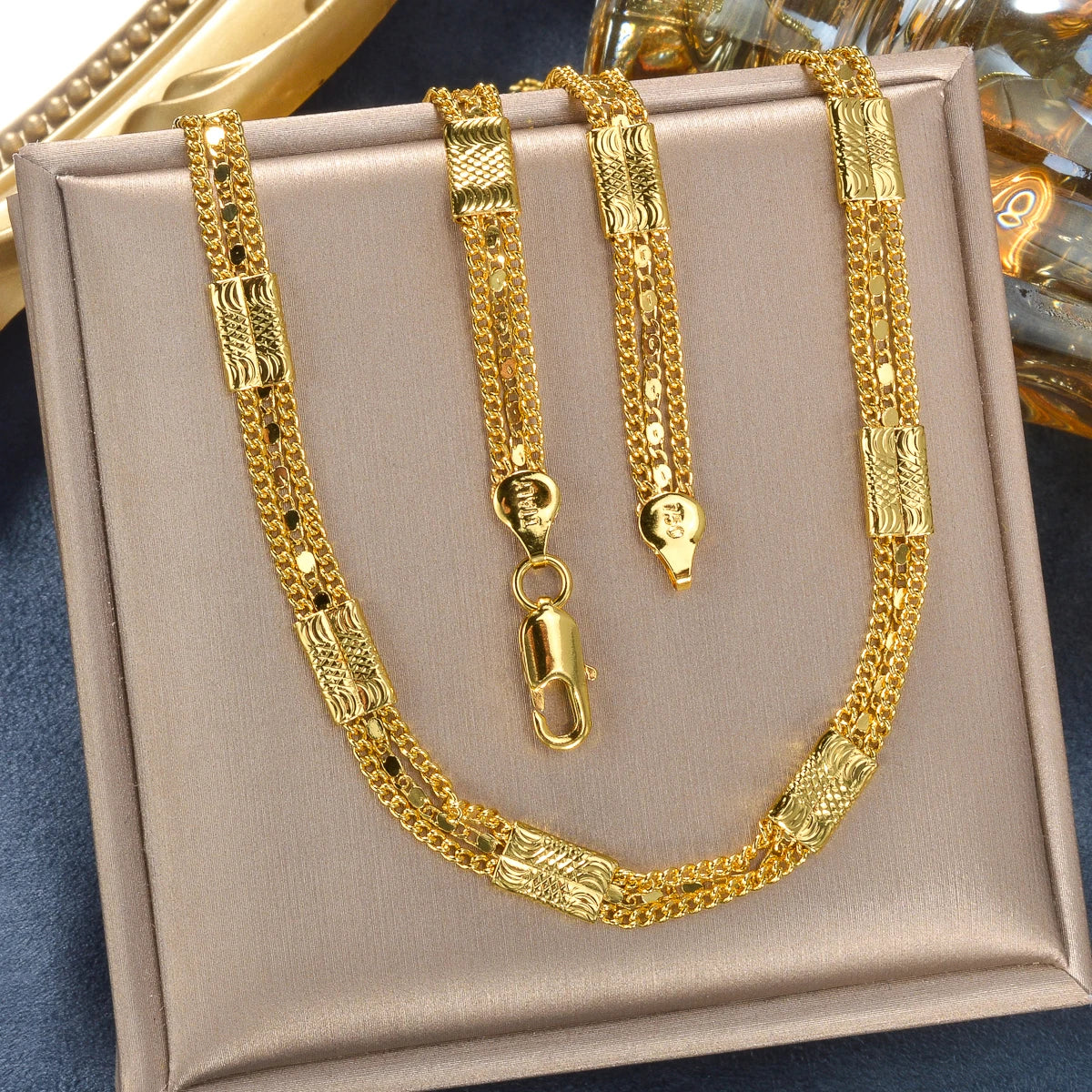 Sunny Fashion Italy 750 18K Gold Plated Geometric Necklace for Men and Women Hip Hop Rock Jewelry Accessories Gift