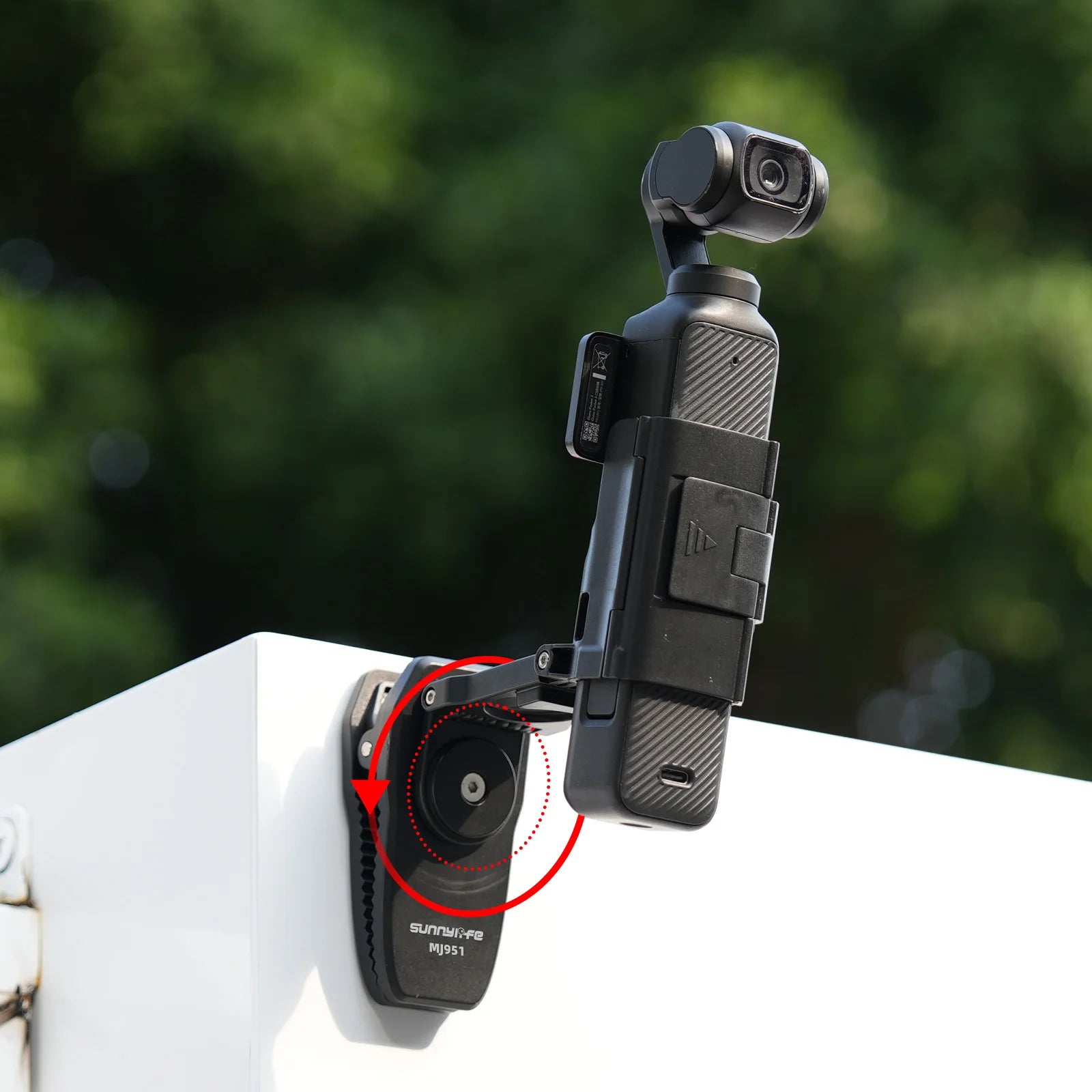 SUNNYLIFE Backpack Clip Mount for DJI Pocket 3 | Extendable Rotatable Magnetic Holder - Hands-Free Vlogging, Cycling, Hi