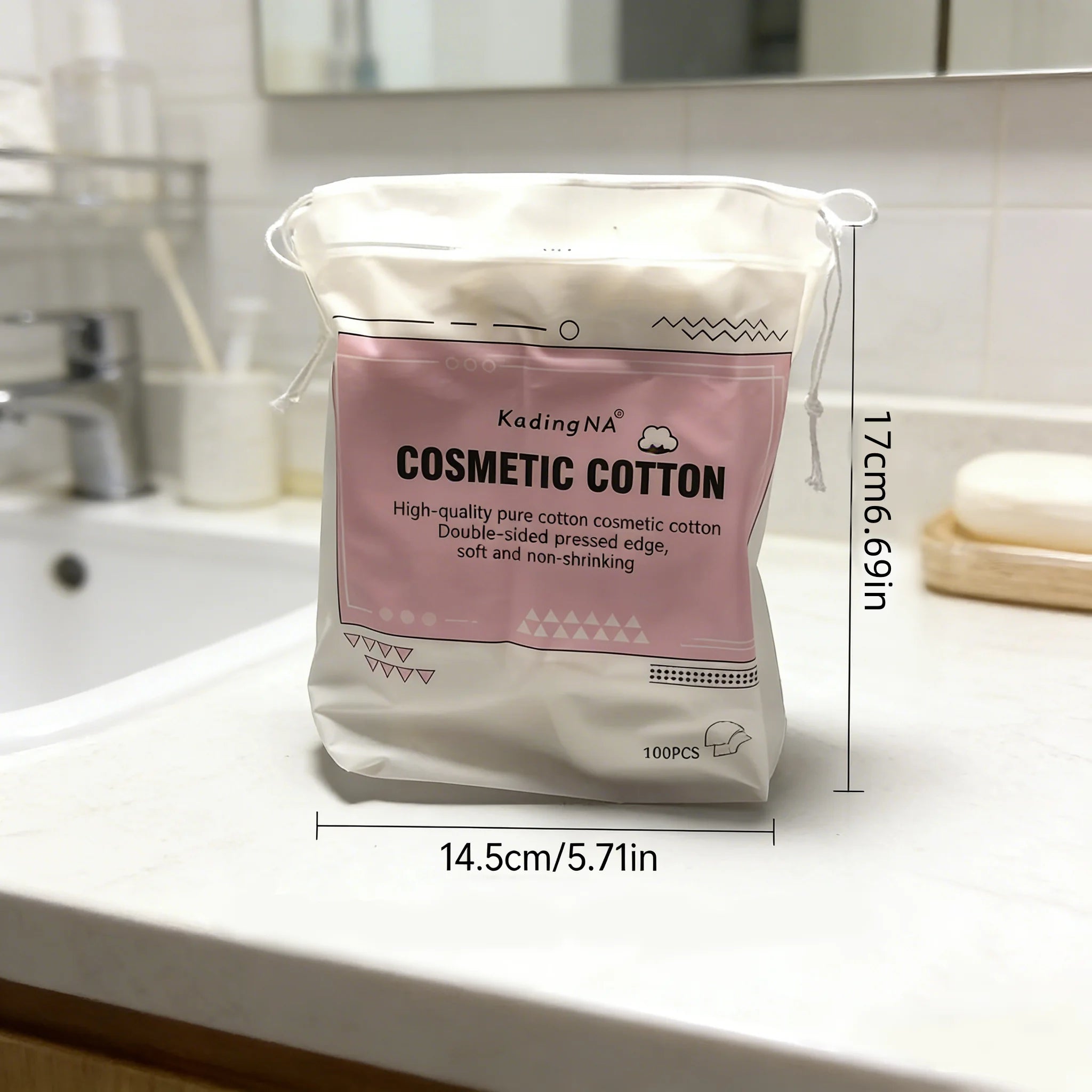 100 pieces of double-sided cotton makeup pads, thick-edged removal pads, providing gentle and comfortable daily skincare.