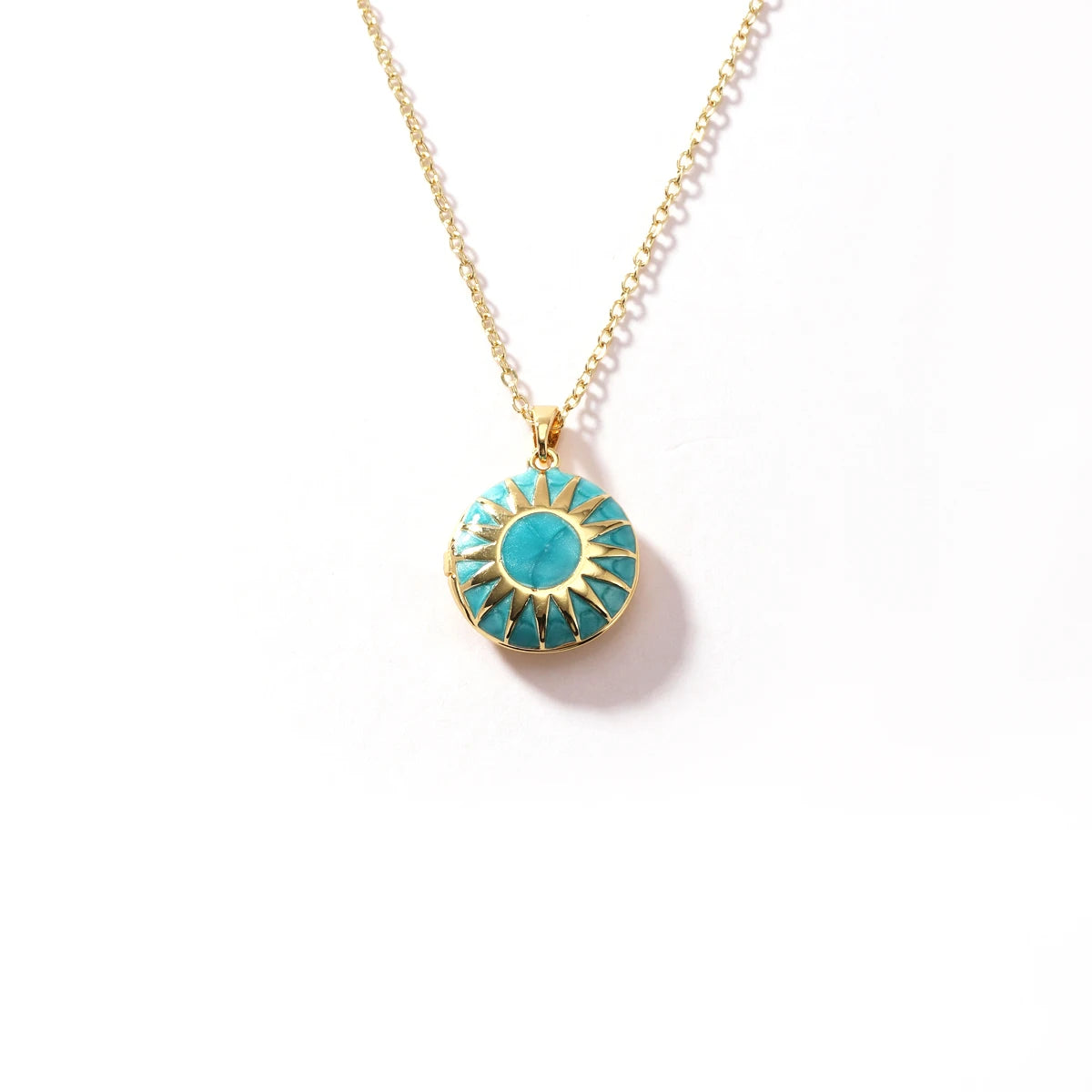 Vintage Enamel Heart Photo Locket Pendant Necklace for Women Minimalist Luxurious Non-Fading Stainless Steel Jewelry Accessory