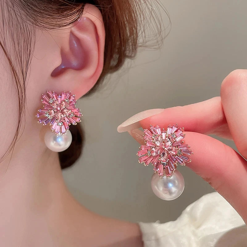Light Luxury Imitation Pearl Earrings Women Fashion Zircon Crystal Earrings Snowflake Stud Earrings Jewelry For Party Wedding K-