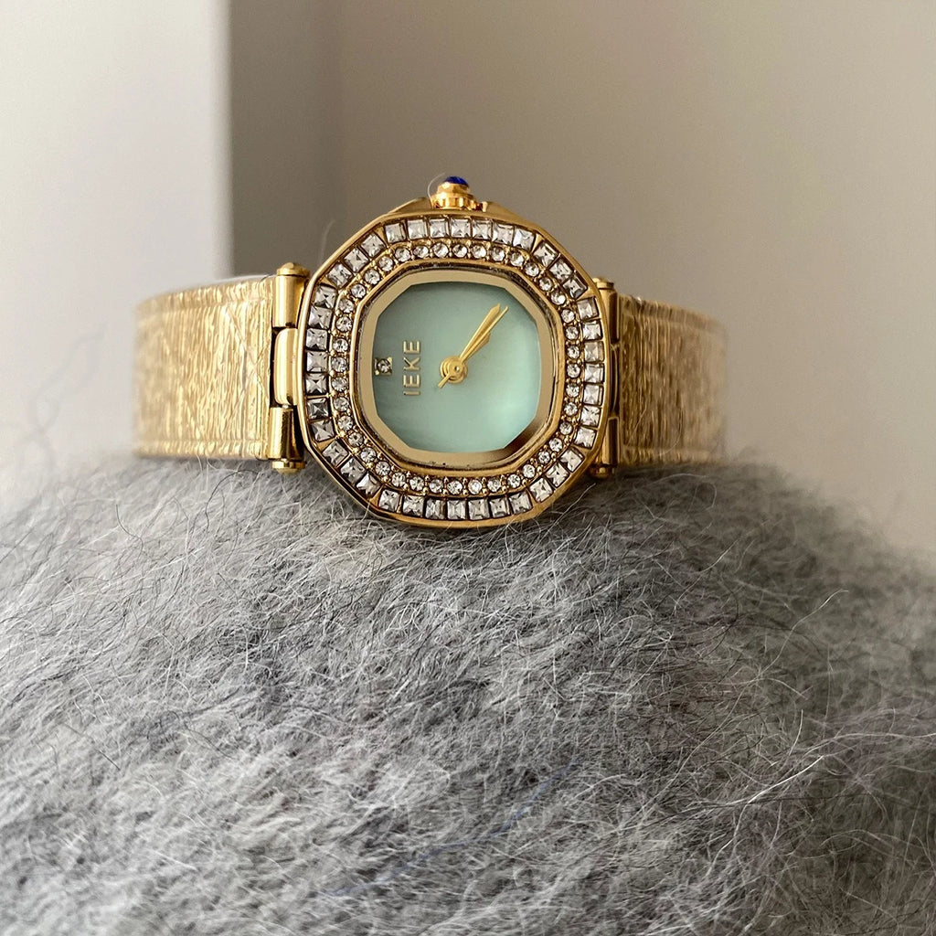 Fashion Women's Quartz Watch Natural Fritillary Dial Square Diamond Case Exquisite Watches Casual Commuting Bracelet Lady Gift