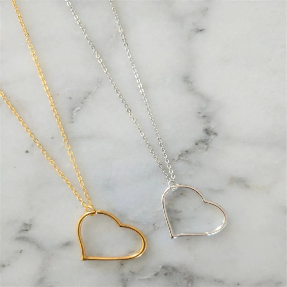 Simple Trend Style Hollow Pendant Necklace Long Necklace Female Light Luxury Niche Fashion Party New Heart Pendant Gift Jewelry
