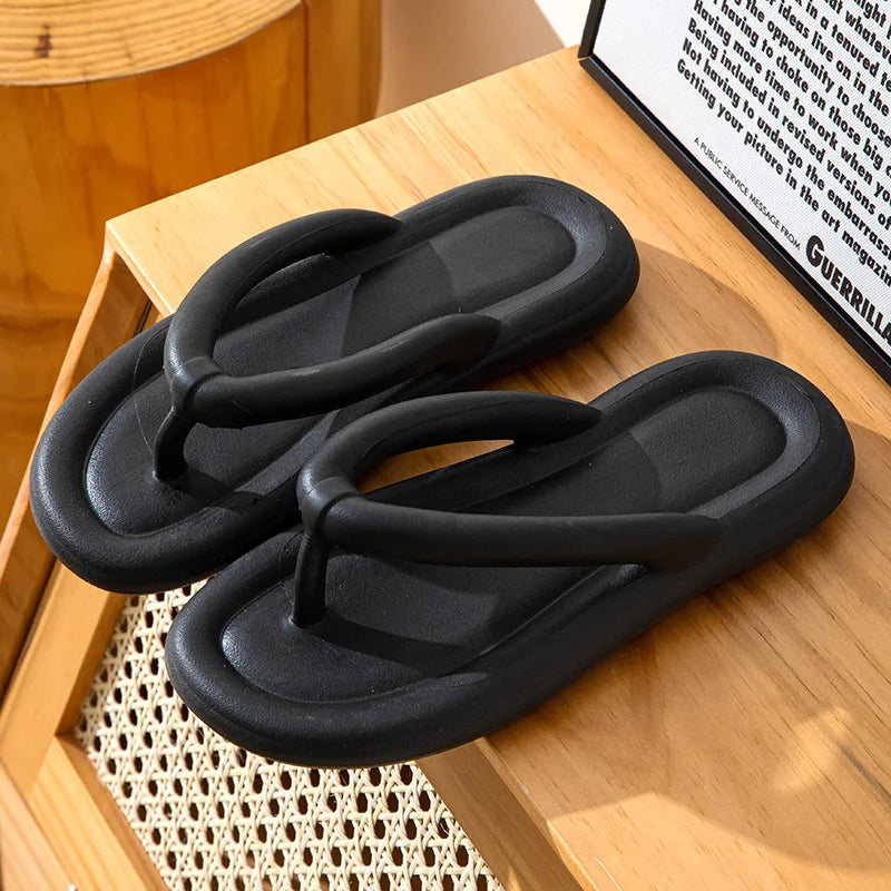 Soft Sole EVA Women's Flip Flops 2024 Summer Beach Non-slip Cloud Slippers Women Thick Platform Clip Toe Bathroom Slides