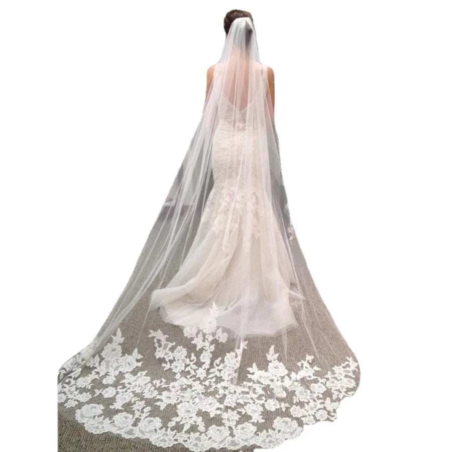 Single Layer Wedding Bridal Veil  Embroidery Lace Edge Bride Supplies 3m with Comb