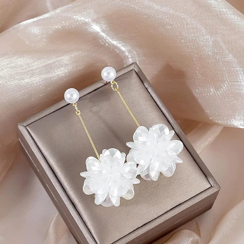 Cross border forest style super fairy temperament sweet handmade design feeling petal earrings factory earrings