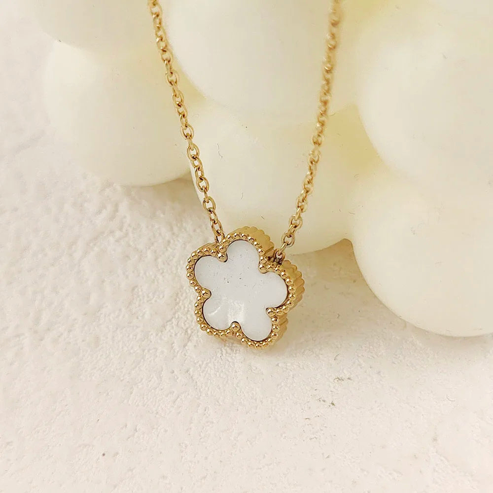 Classic five-leaf clover shell pendant, high quality waterproof metal 18K women's necklace, wedding party jewelry